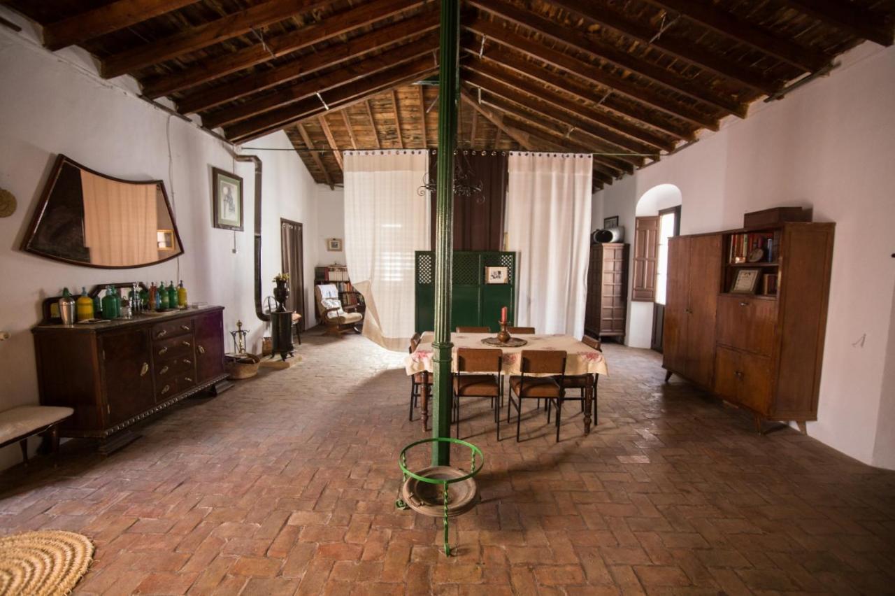 דירות Alcalá de Guadaira La Casa Del Cura 1935 מראה חיצוני תמונה
