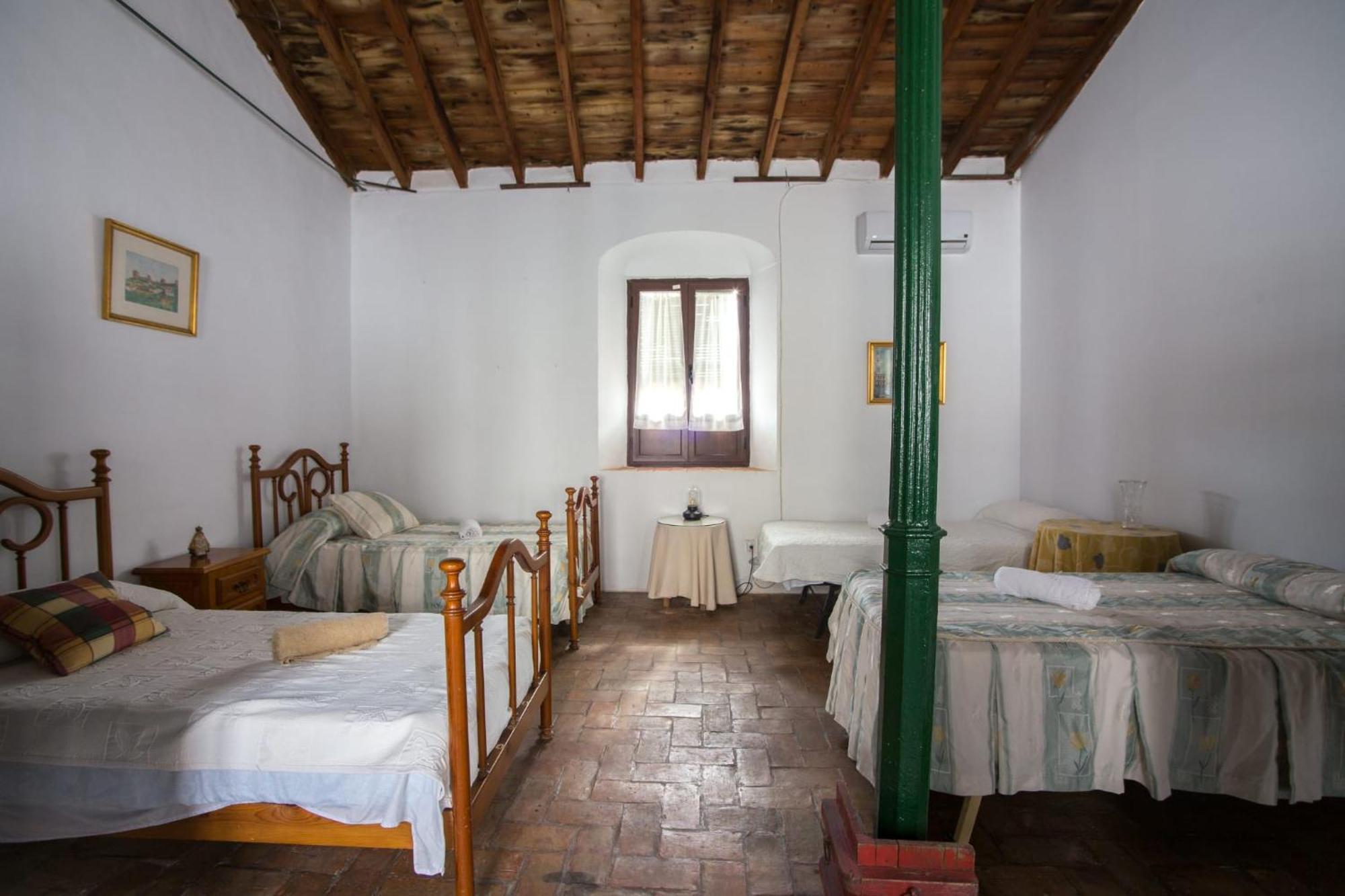 דירות Alcalá de Guadaira La Casa Del Cura 1935 מראה חיצוני תמונה